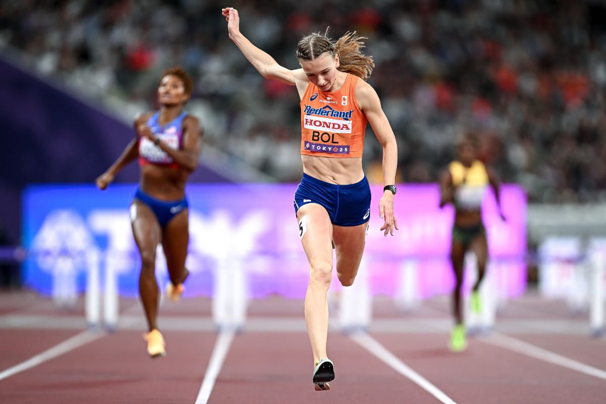 2026 World Athletics Indoor Championships poster